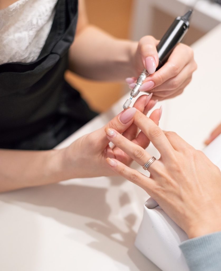 サロンワーク技術と理論コース Private Nail Salon Ami